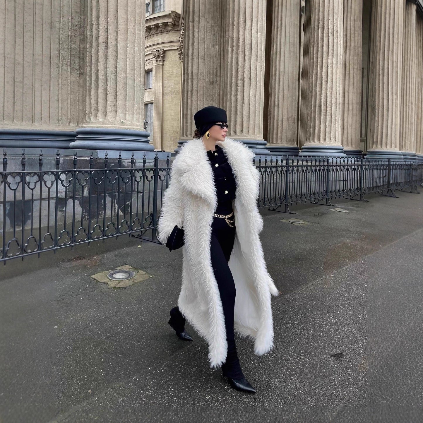 Women's Long Environmental Protection Leather Fur Coat Fashionable