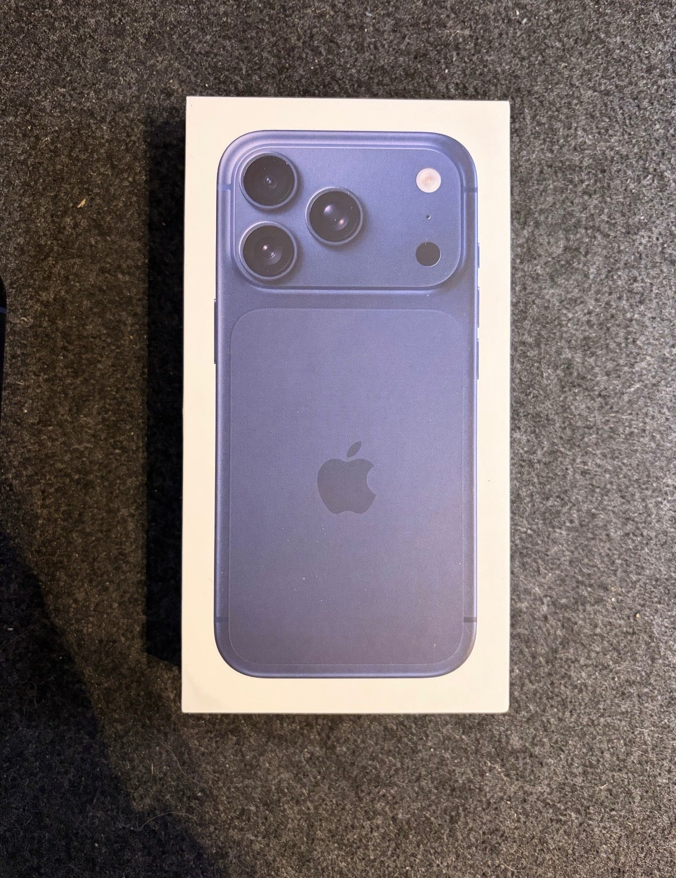 Iphone 17 pro 256% Azul