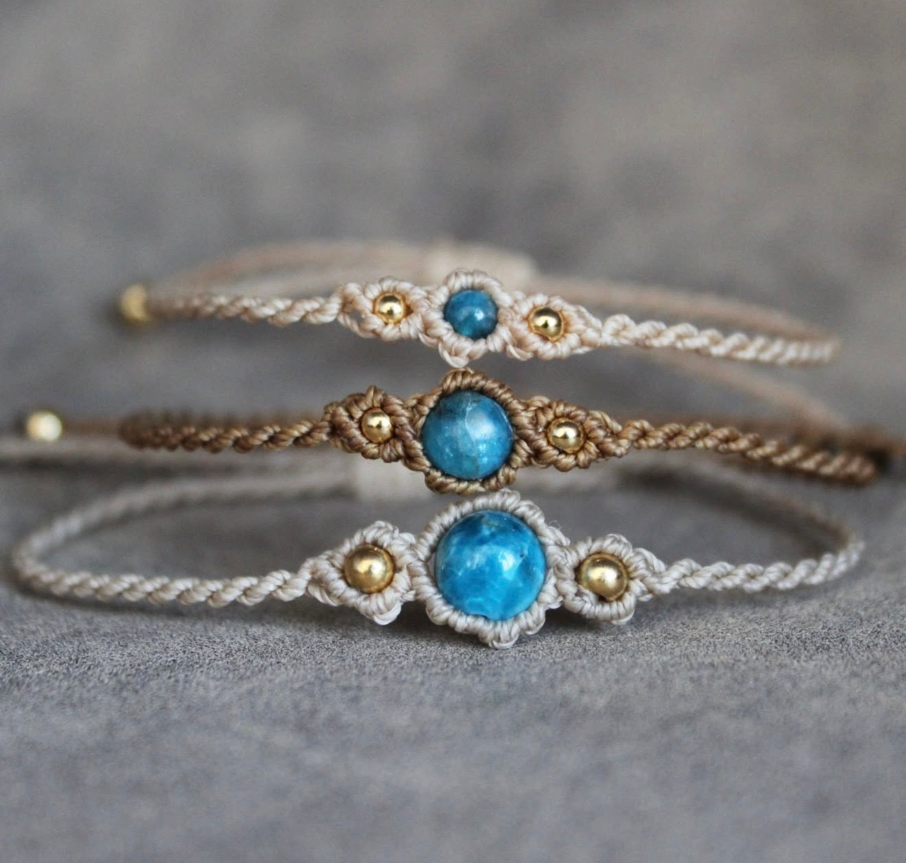 APATITE COMMUNICATION
