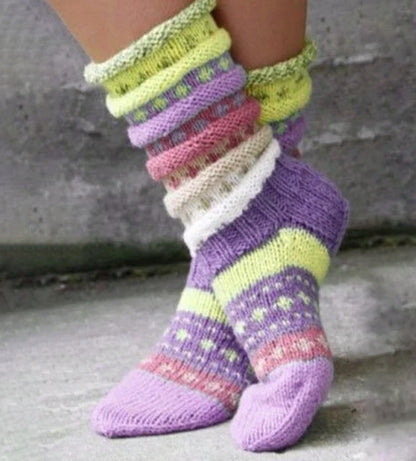 Women's warm-colored woolen knit socks