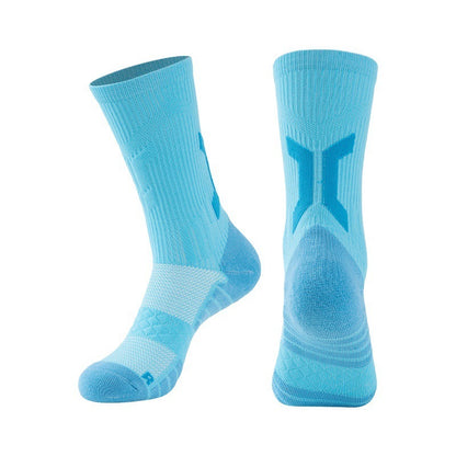Fast-paced men's basketball player Terry Sock