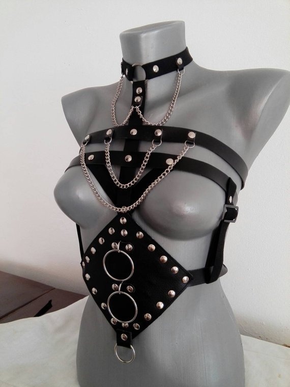 Accessories for women's full leather dance costumes