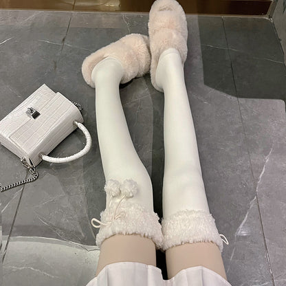 Lamb black wool knee-high socks