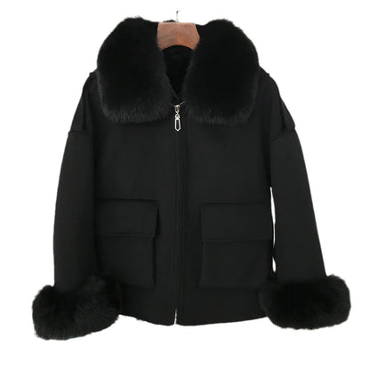 Short double-sided wool overcoat for autumn and winter. Velvet.
