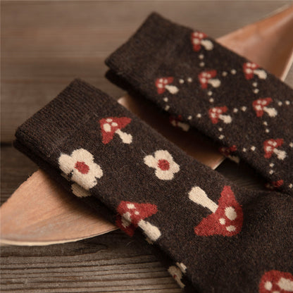 Medium Tube Thickened Brown Mushroom Wool Socks for Women