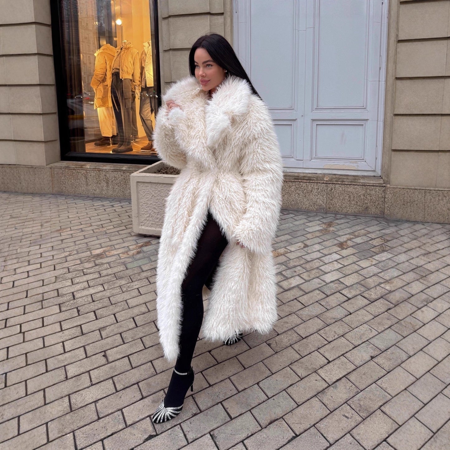Women's Long Environmental Protection Leather Fur Coat Fashionable