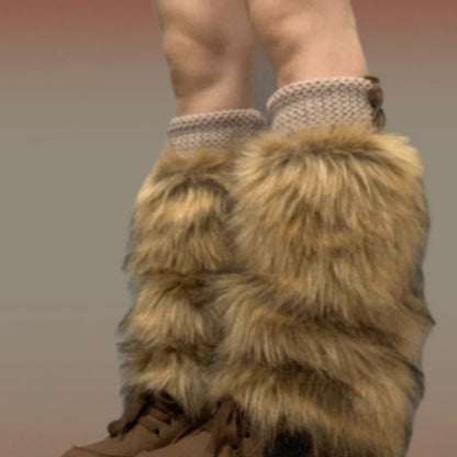 Warm sock capes imitating fur, fluffy, sweet, cool, and spicy girls.