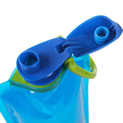 Foldable outdoor drinking bag