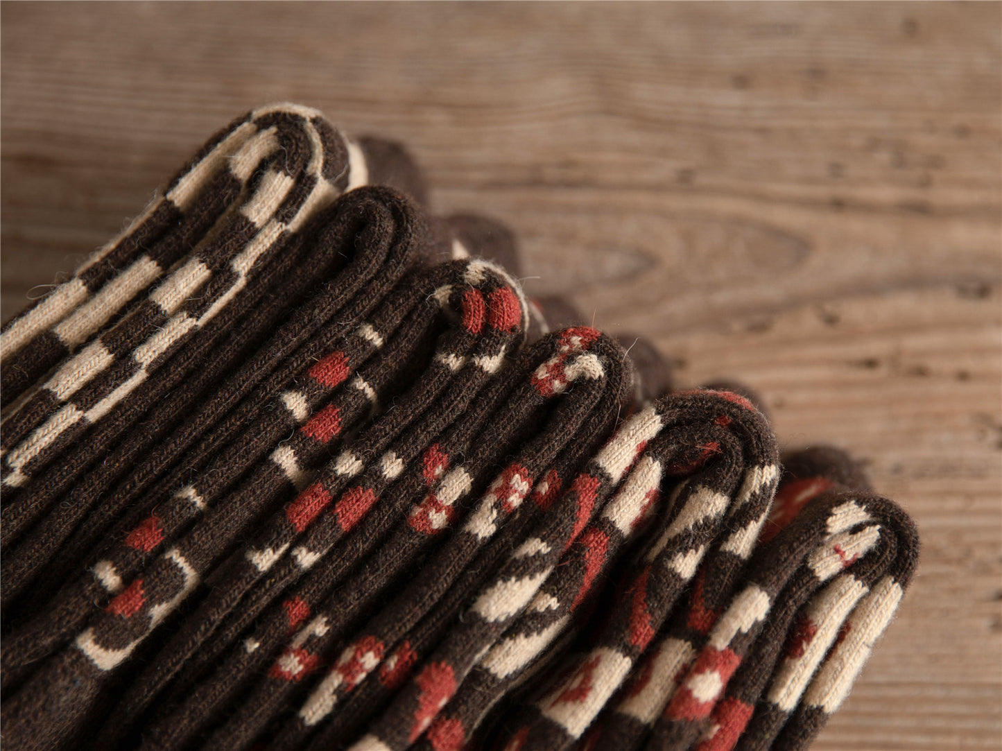 Medium Tube Thickened Brown Mushroom Wool Socks for Women