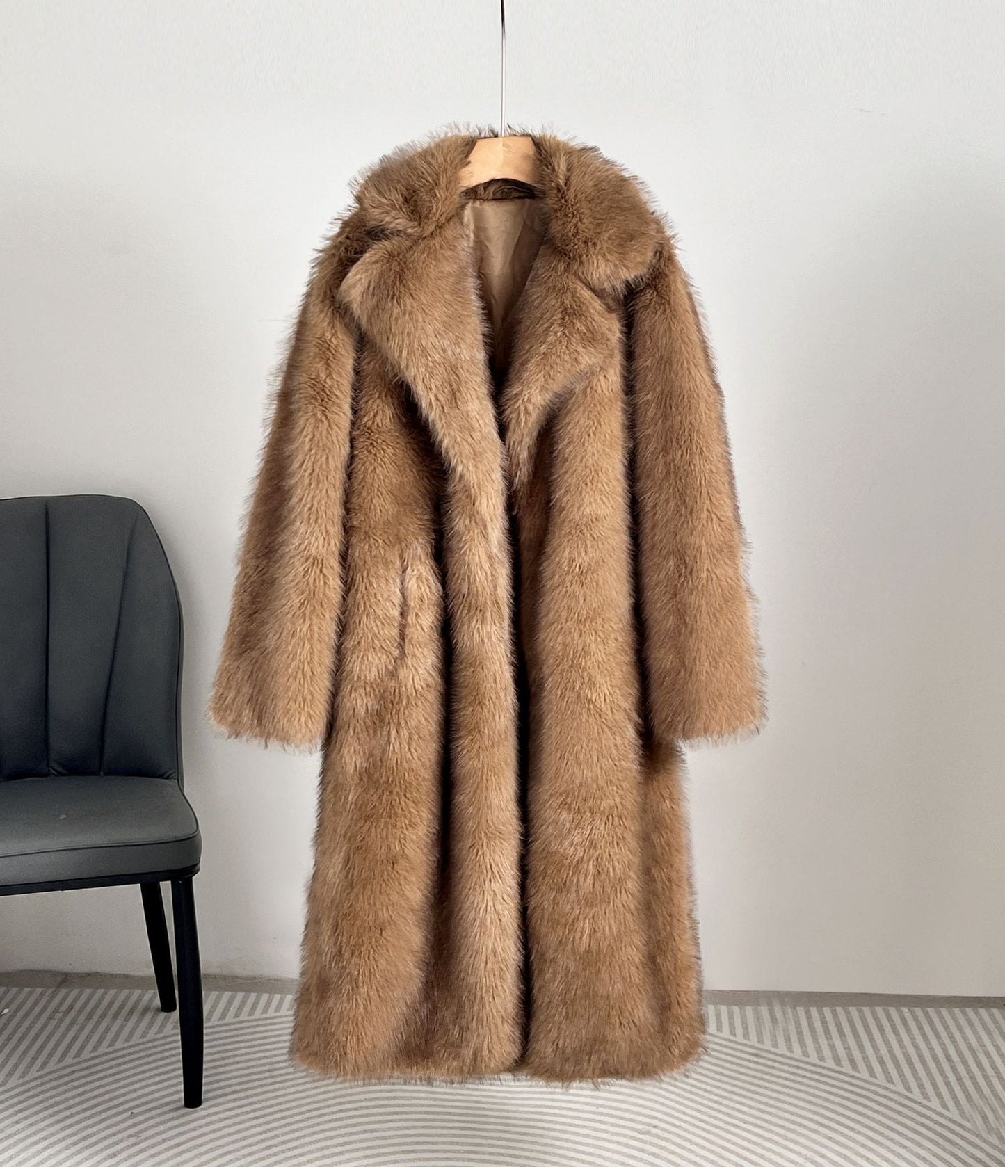 Autumn and Winter Extended Perforation Imitation Overcoat