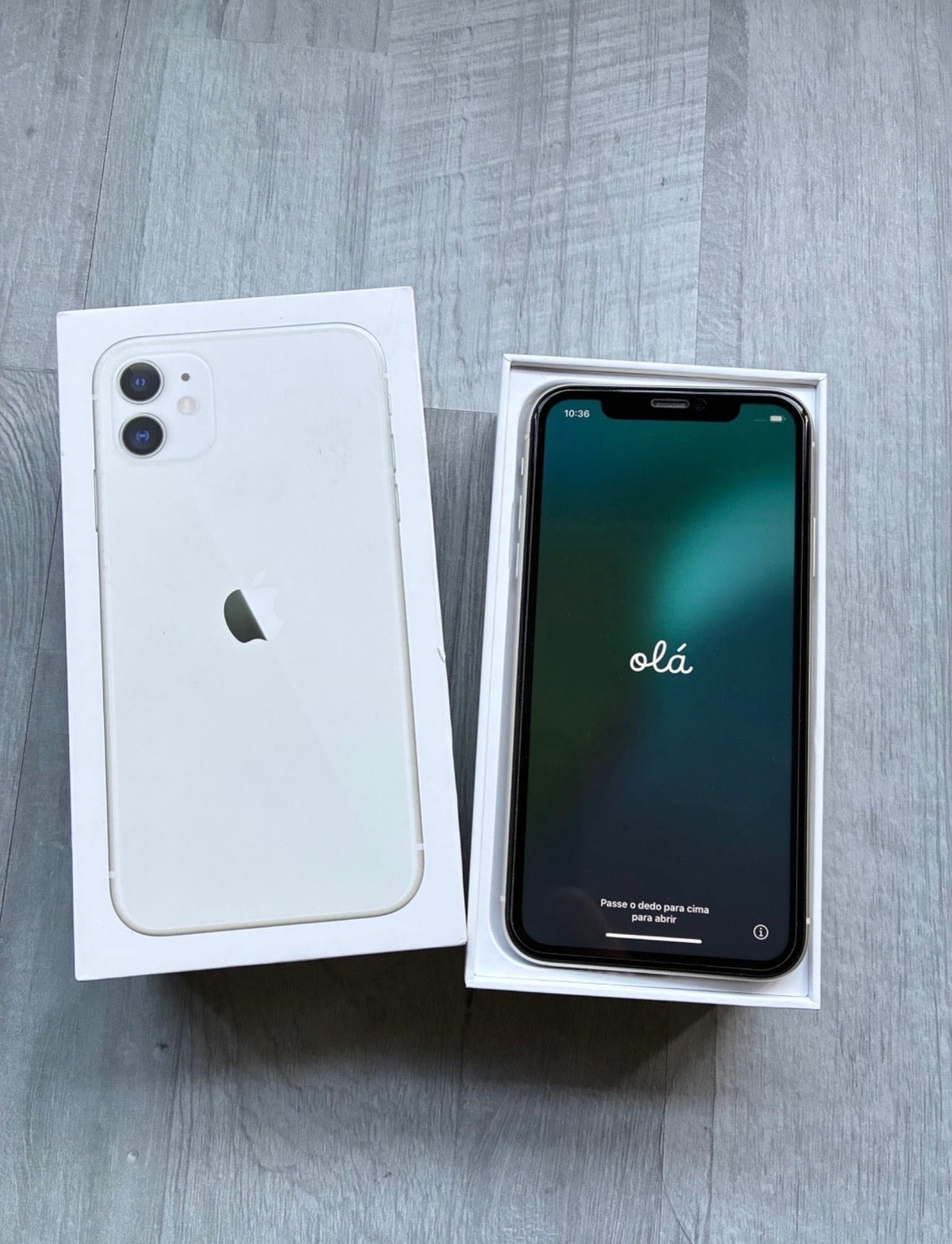 IPHONE 11