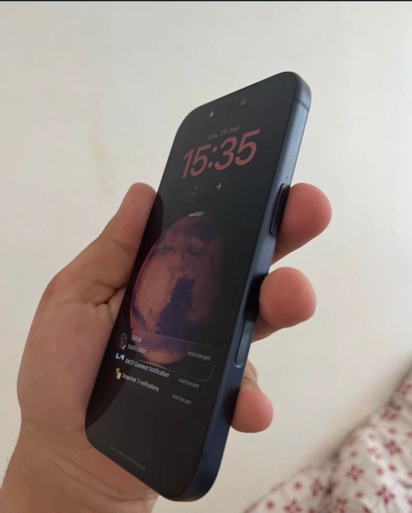 iPhone 17 pro - 256Gb E-SIM