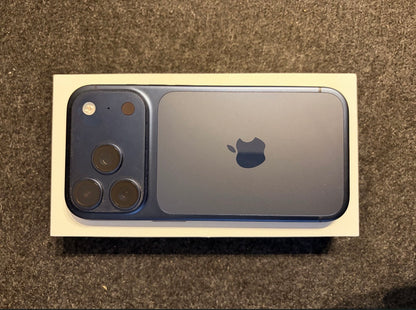 Iphone 17 pro 256% Azul