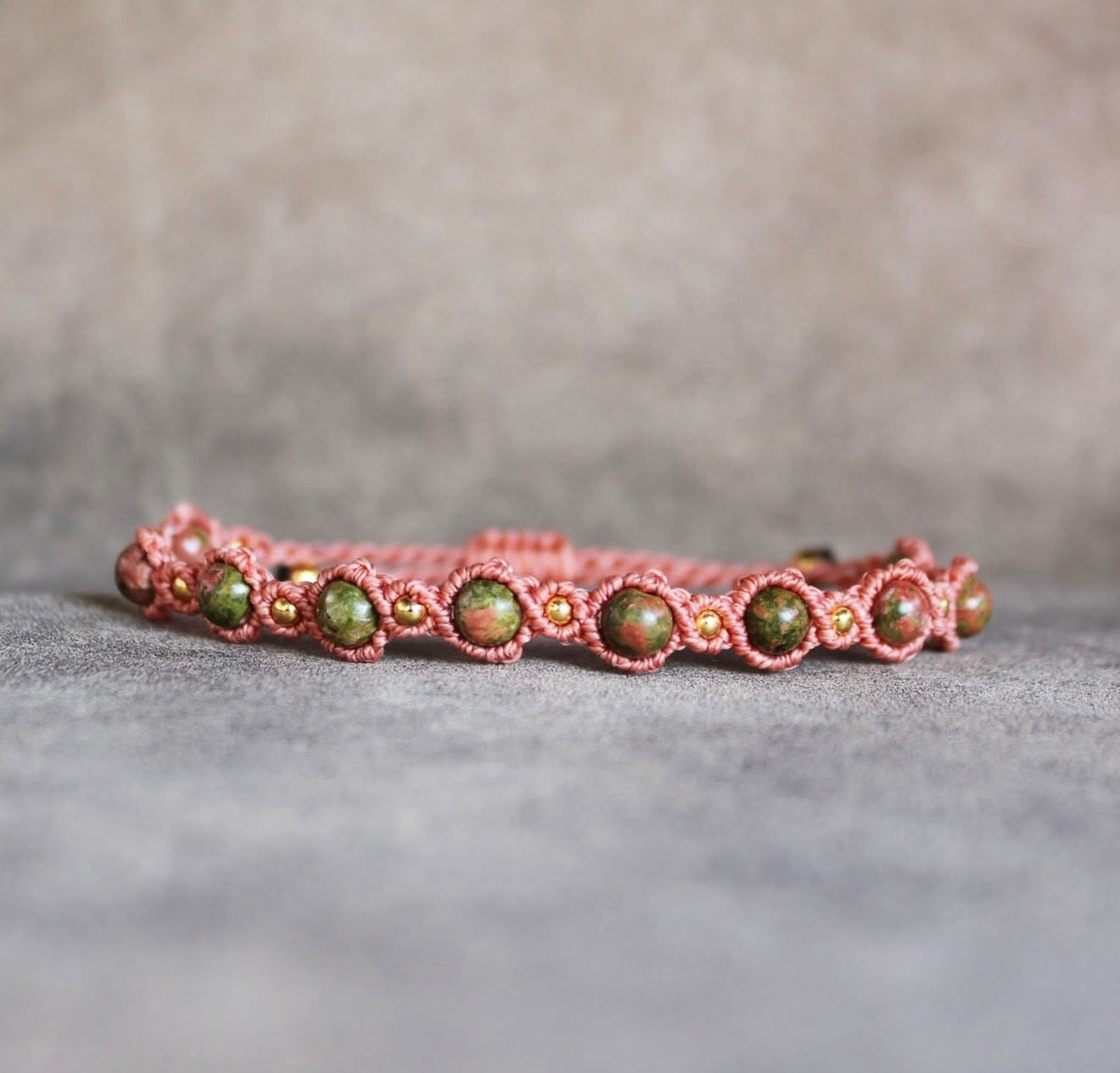 UNAKITE EMOTIONAL BALANCE