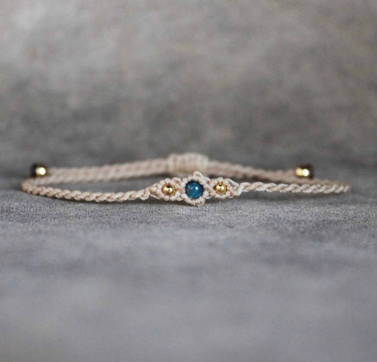 APATITE COMMUNICATION