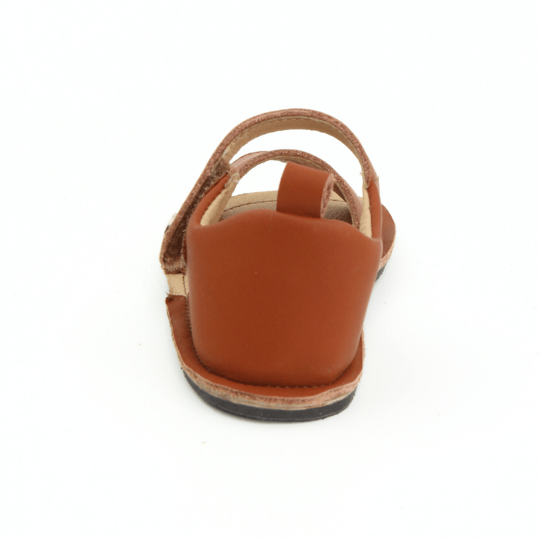 MENORQUINAS BAREFOOT BABY PITUKA