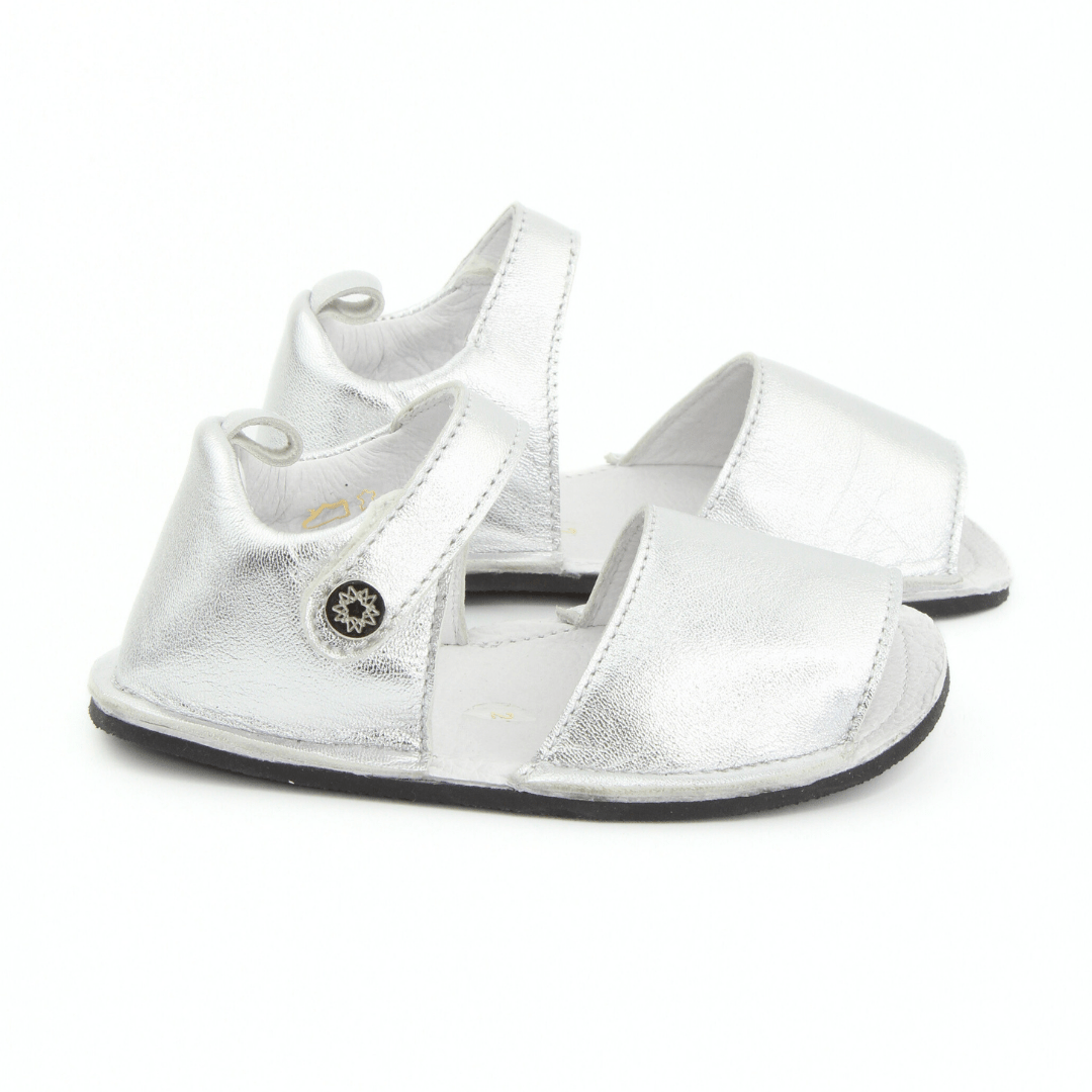 MENORQUINAS BAREFOOT BABY PITUKA