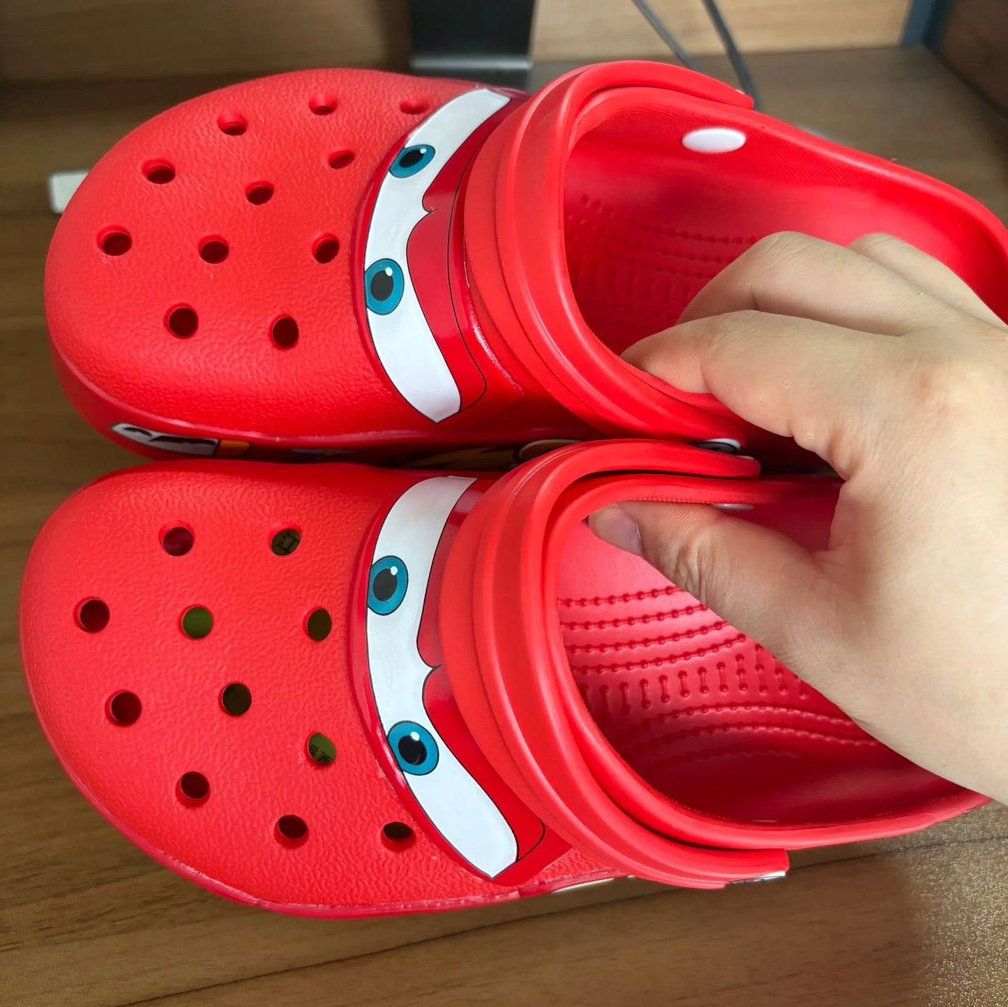Mcqueens Pixar Cars Cartoon Kawaii Waterproof Breathable Eva Slippers For Adults Solid Outdoor Sandals With Holes Casual Shoes
