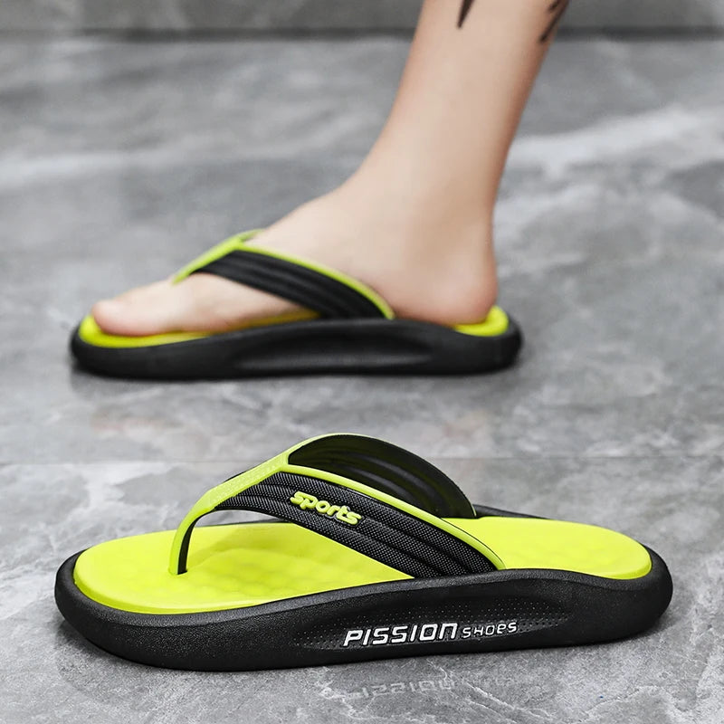 Outdoor Anti-skid Lightweight Mens Flip Flop Summer Casual Men’s Beach Shoes Classic Style Trendy Cozy Holiday Sandals for Man