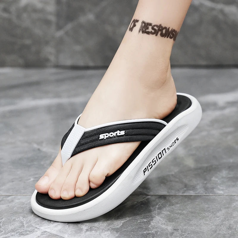 Outdoor Anti-skid Lightweight Mens Flip Flop Summer Casual Men’s Beach Shoes Classic Style Trendy Cozy Holiday Sandals for Man