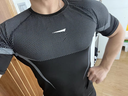 Men's sports T-shirt short-sleeved fitness wear, suitable for running and gym training [European/American sizes]