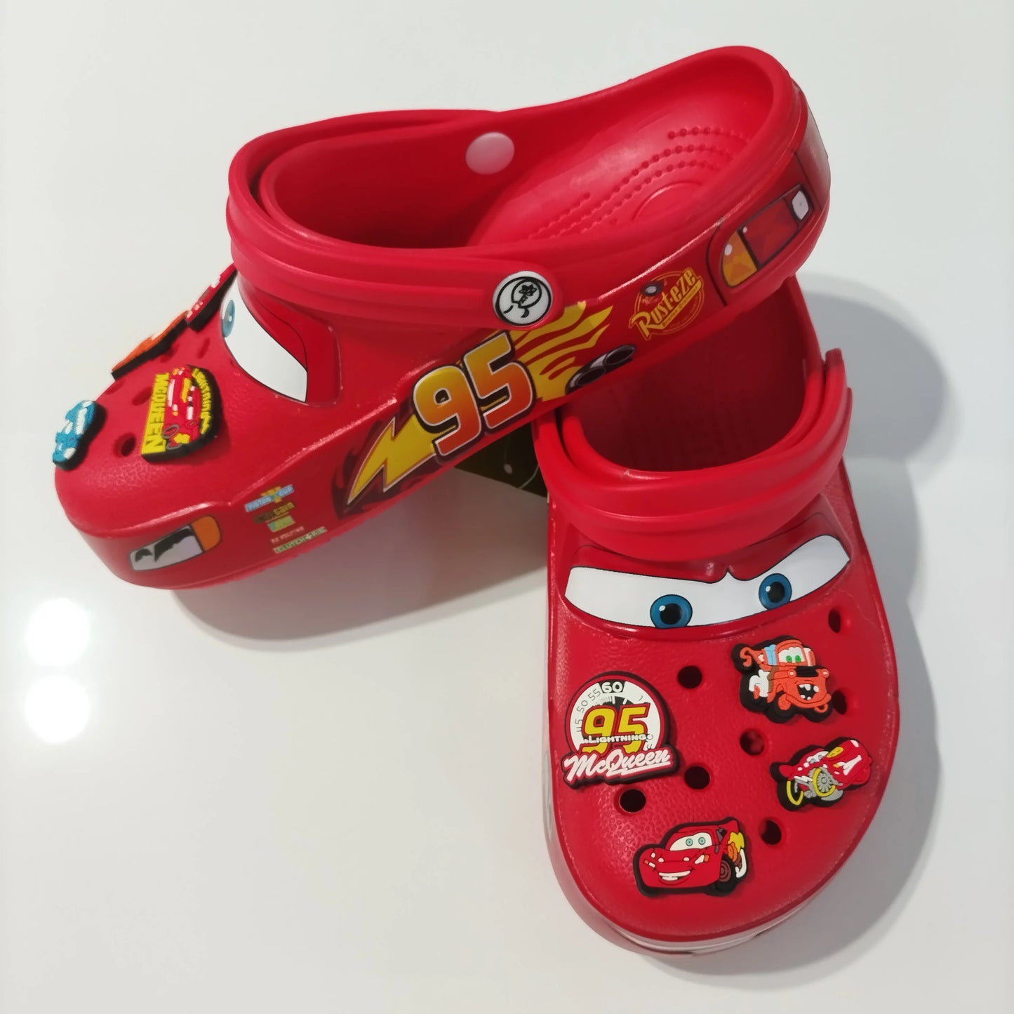 Mcqueens Pixar Cars Cartoon Kawaii Waterproof Breathable Eva Slippers For Adults Solid Outdoor Sandals With Holes Casual Shoes
