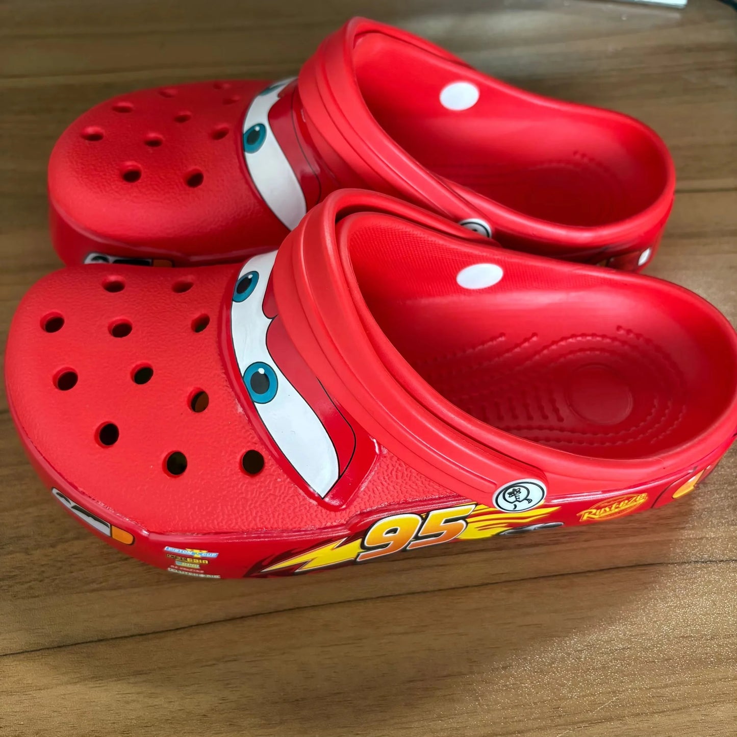 Mcqueens Pixar Cars Cartoon Kawaii Waterproof Breathable Eva Slippers For Adults Solid Outdoor Sandals With Holes Casual Shoes