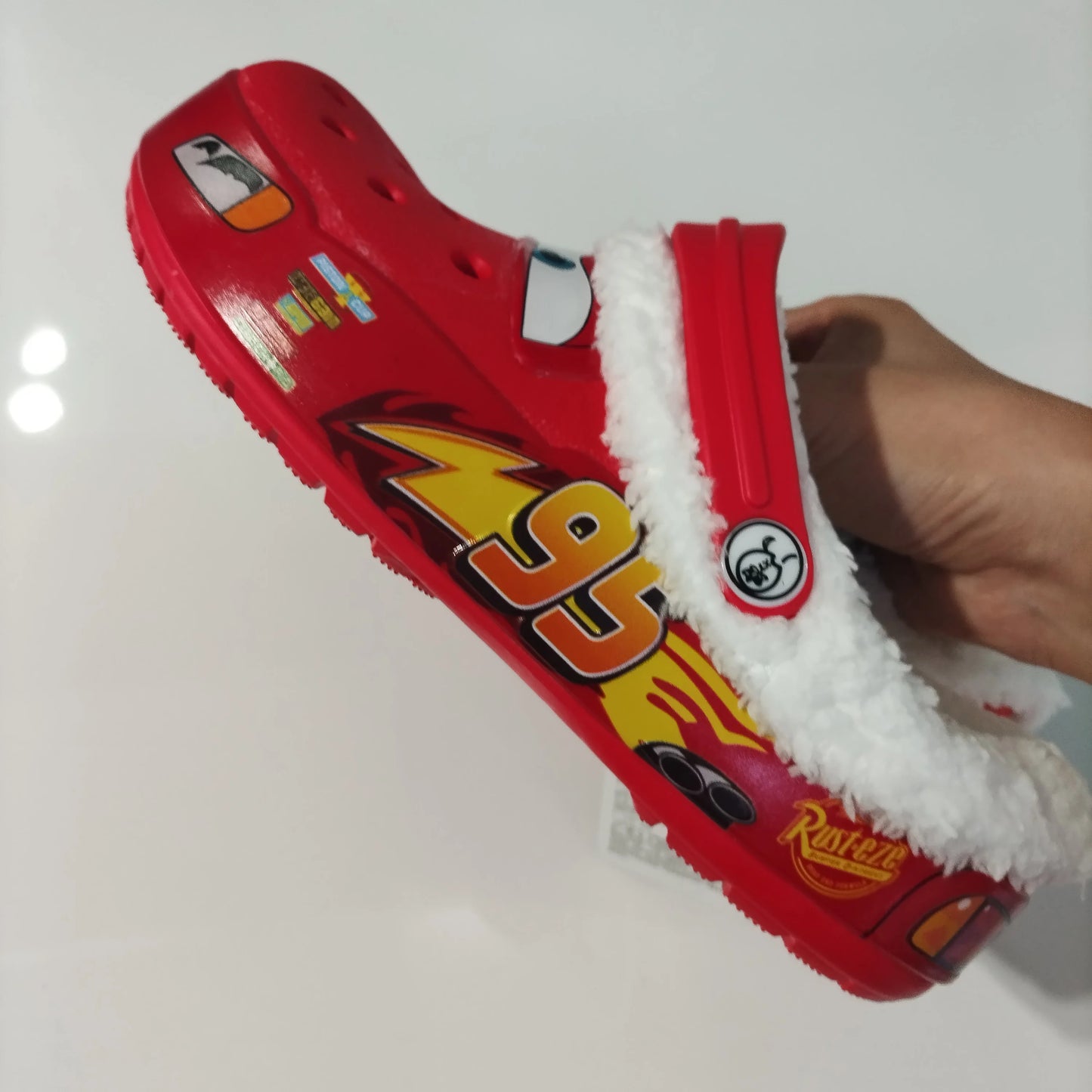 Mcqueens Pixar Cars Cartoon Kawaii Waterproof Breathable Eva Slippers For Adults Solid Outdoor Sandals With Holes Casual Shoes