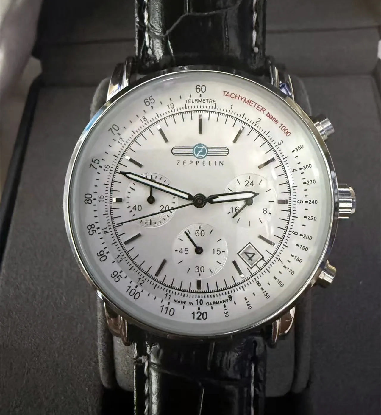 2026 new Zeppelin men's watch retro small three needle chronograph hands luxury gift 8886M series watch