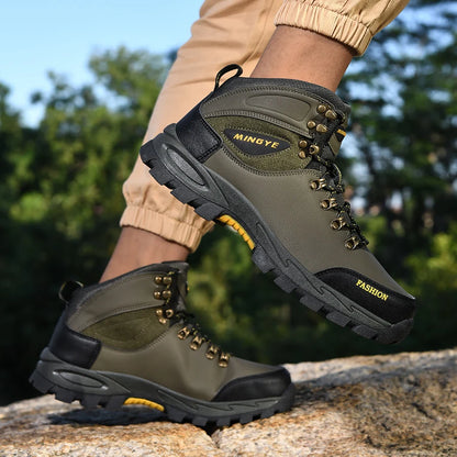 Mens Hiking Boots Non Slip Winter Lace Up Warm Comfortable Breathable High Top Boots Outdoor Leisure Sports Shoes for Men