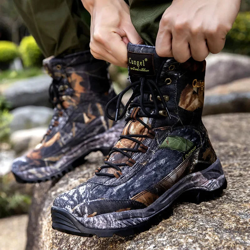 Men's Camouflage Tactical Boots Desert Waterproof Work Safety Shoes Mountaineering Shoes Ankle Boots Men's Outdoor Boots