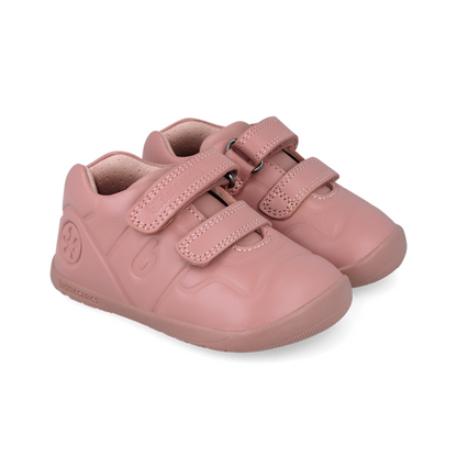 Wider Barefoot Tennis Shoes - Biomechanics