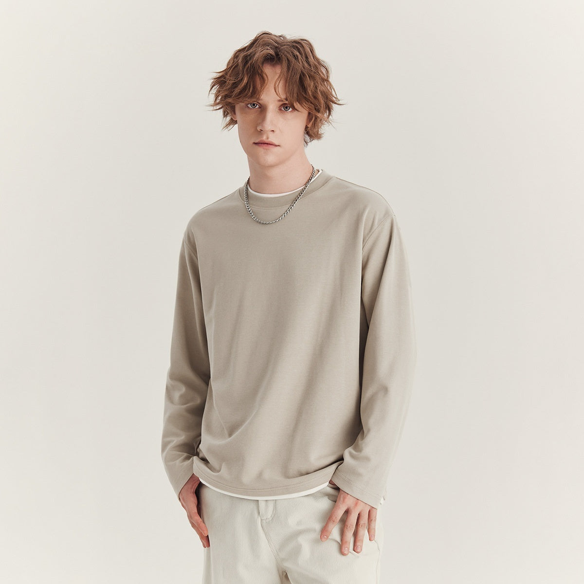 Men's Long-Sleeved Loose Round Neck Contrast Color T-Shirt