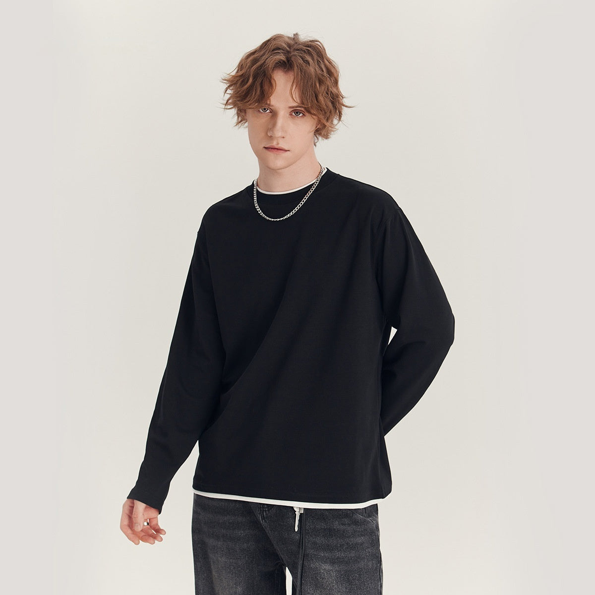 Men's Long-Sleeved Loose Round Neck Contrast Color T-Shirt