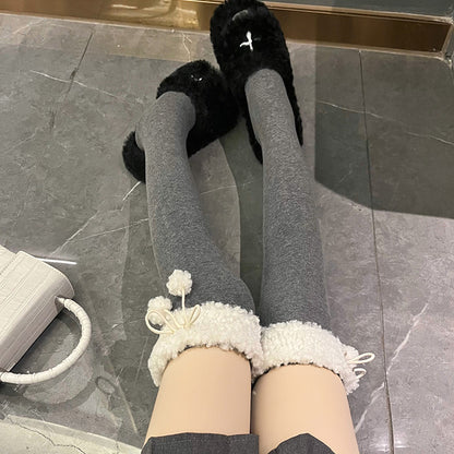 Lamb black wool knee-high socks