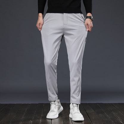 Men's loose-fitting trousers in solid colors, fashionable for men.