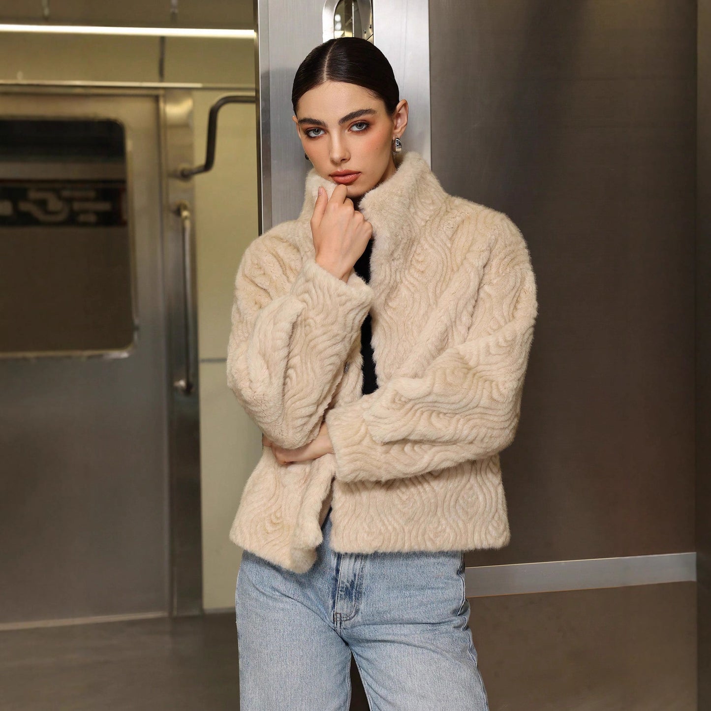 Women's Solid Color High Neck Long Sleeved Thick Coat