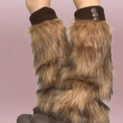 Warm sock capes imitating fur, fluffy, sweet, cool, and spicy girls.