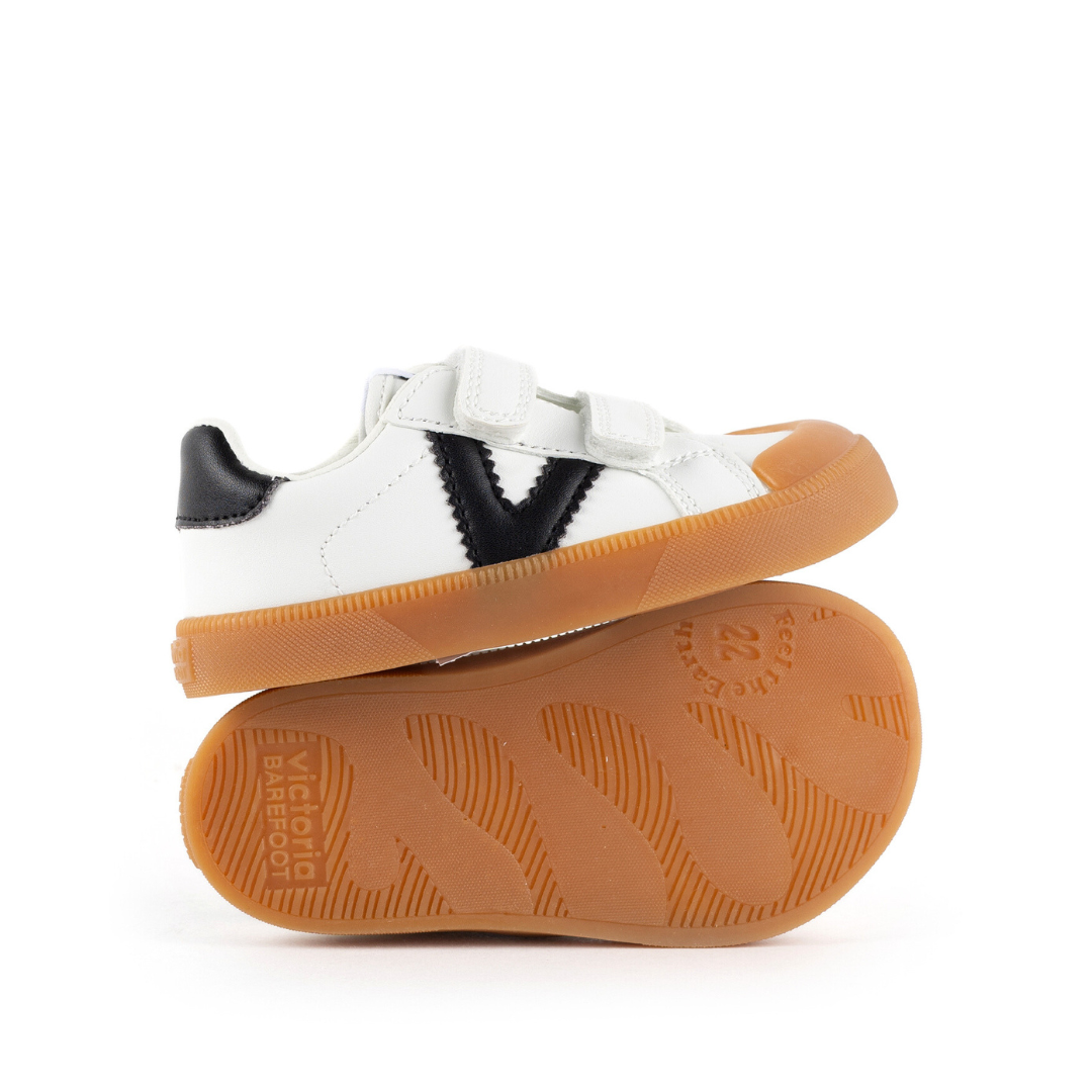 Victoria Oliver Contrast Tennis Shoes - Victoria
